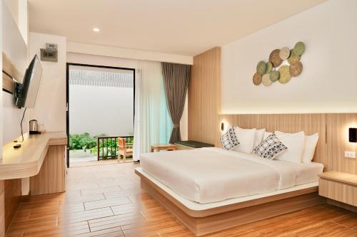 mar ozo kohtao