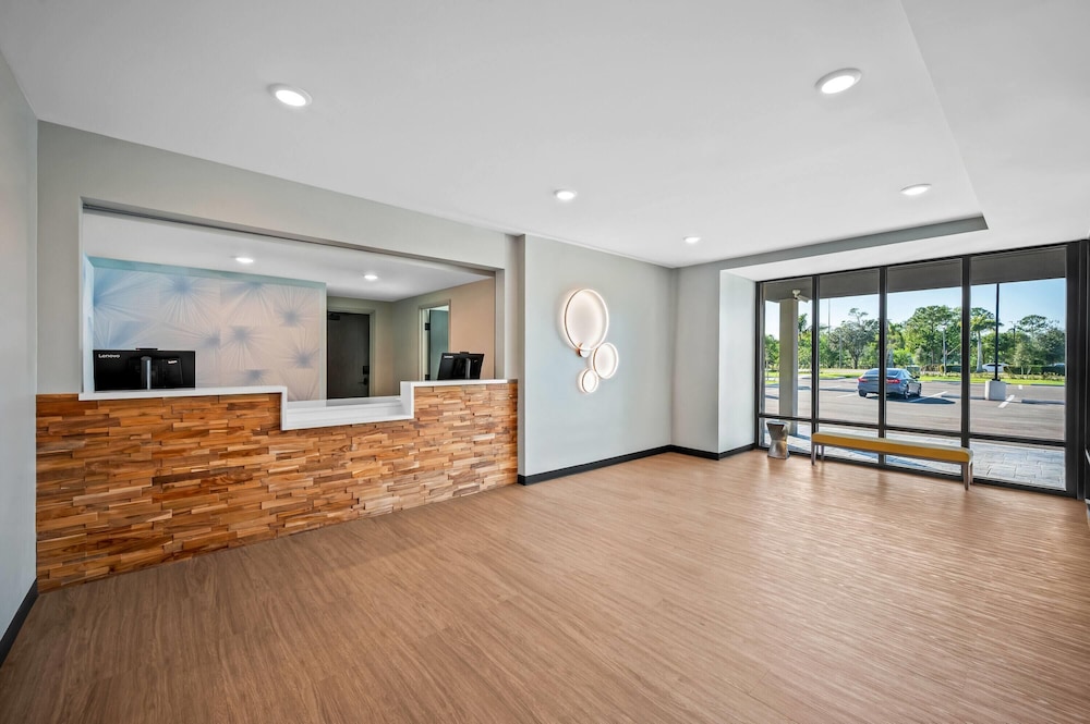 echo suites extended stay by wyndham naples