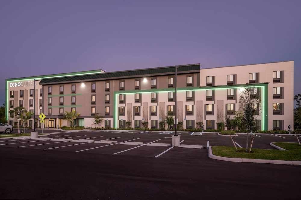 echo suites extended stay by wyndham naples