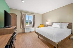 echo suites extended stay by wyndham naples