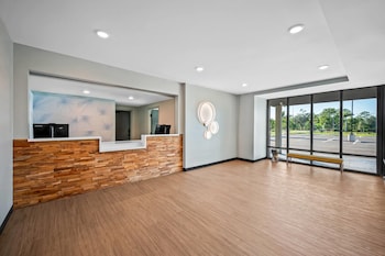 Echo Suites Extended Stay By Wyndham Naples,,3 star