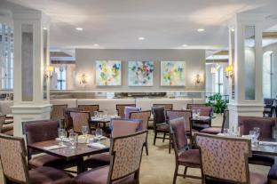 the riverfront hotel new orleans