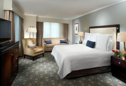 the riverfront hotel new orleans