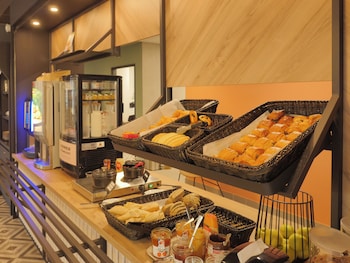 bb hotel carcassonne rocadest la cite