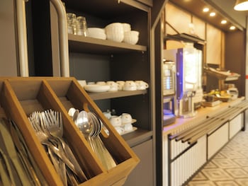 bb hotel carcassonne rocadest la cite