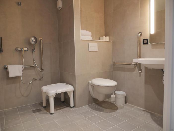 bb hotel carcassonne rocadest la cite