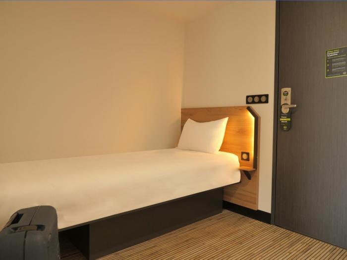 bb hotel carcassonne rocadest la cite