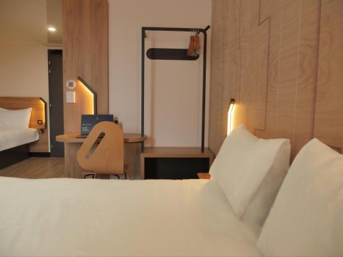bb hotel carcassonne rocadest la cite