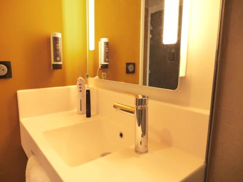 bb hotel carcassonne rocadest la cite