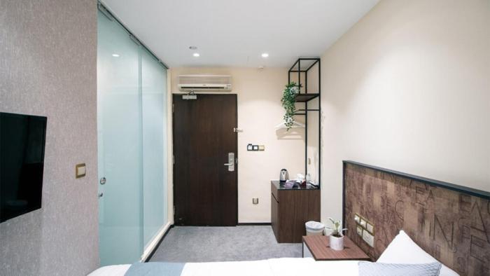 hotel calmo hamilton