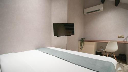 hotel calmo hamilton