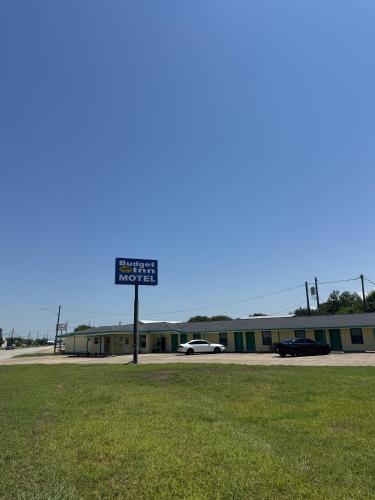 Budget Inn Port Lavaca,2016 W Main St,2 star