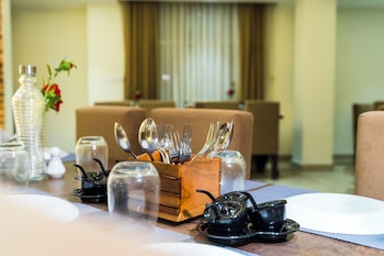 sucasa hills meraki grand