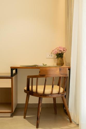 elivaas cloud 7 4 bhk villa with pvt pool