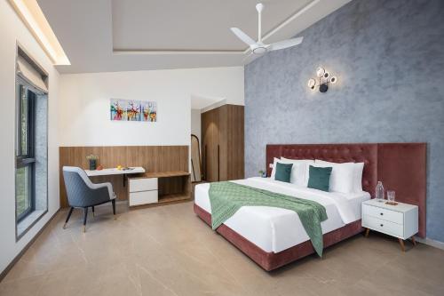 elivaas cloud 7 4 bhk villa with pvt pool