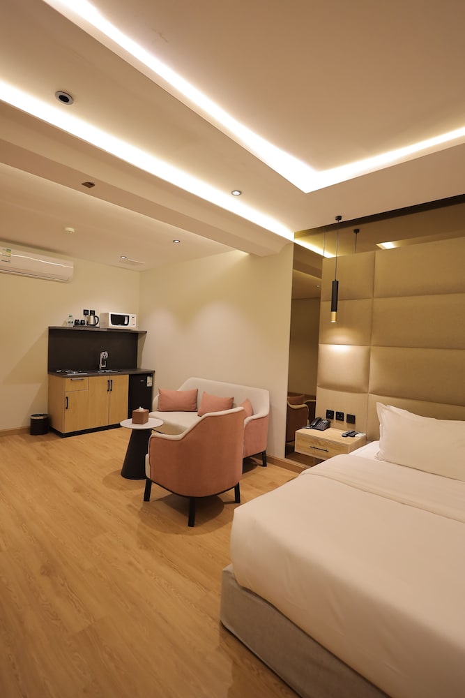 xyz hotel al yasmin