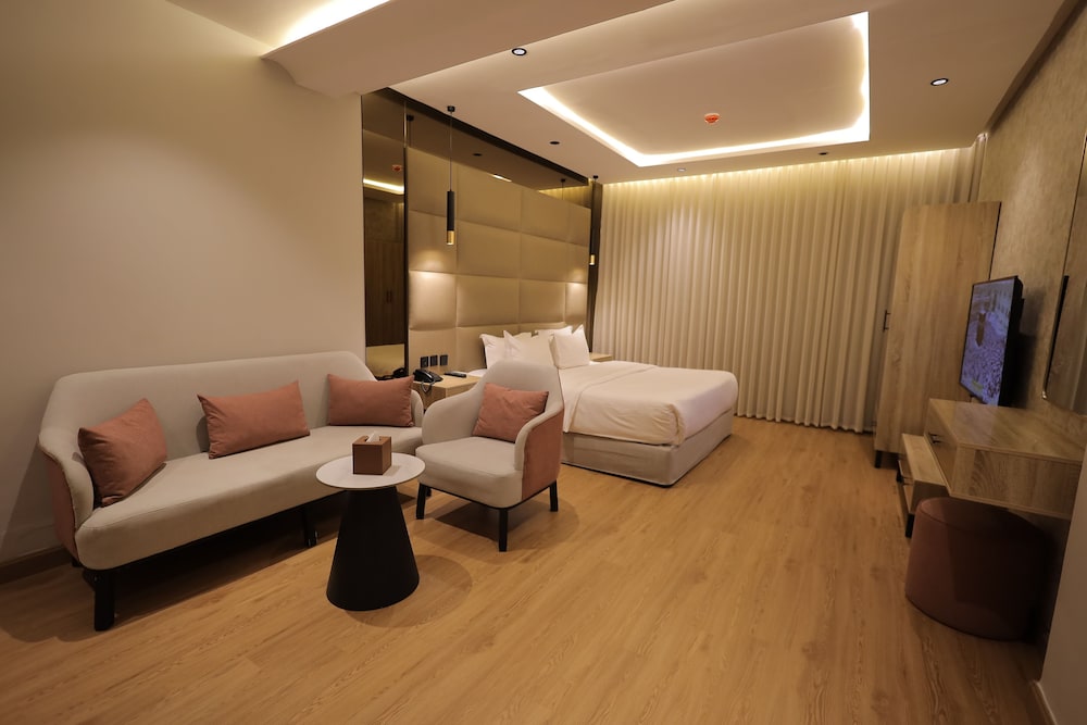 xyz hotel al yasmin