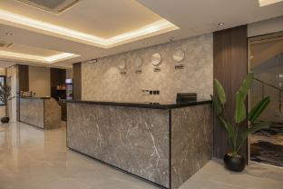 xyz hotel al yasmin