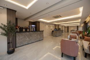 xyz hotel al yasmin
