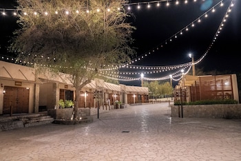 hatta village lodges