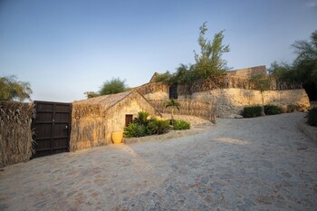 hatta village lodges