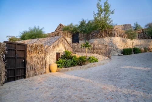 hatta village lodges