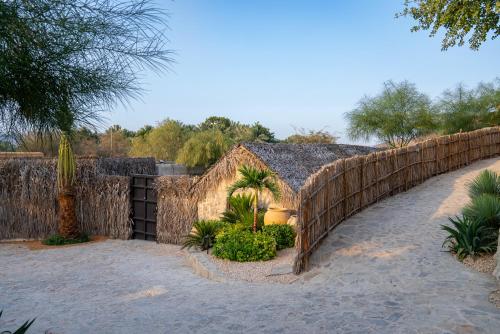 hatta village lodges