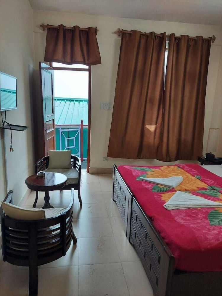 deodar villa
