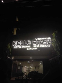 hellostayz hotel