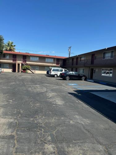 driftwood motel colton