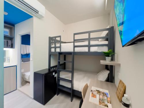 coliwoo hotel pasir panjang