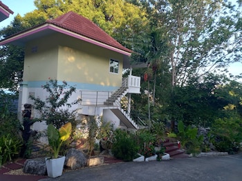 oceanview bungalows by eat