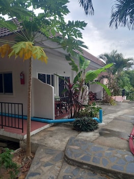 oceanview bungalows by eat