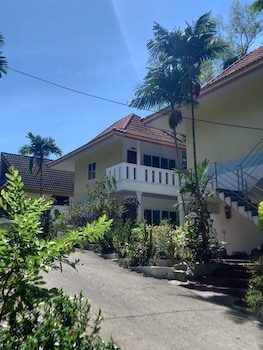 oceanview bungalows by eat