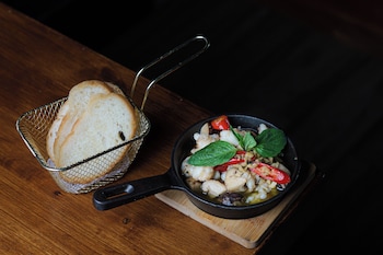 Oceanview Bungalows By Eat,,2 star