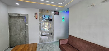 hotel s s town