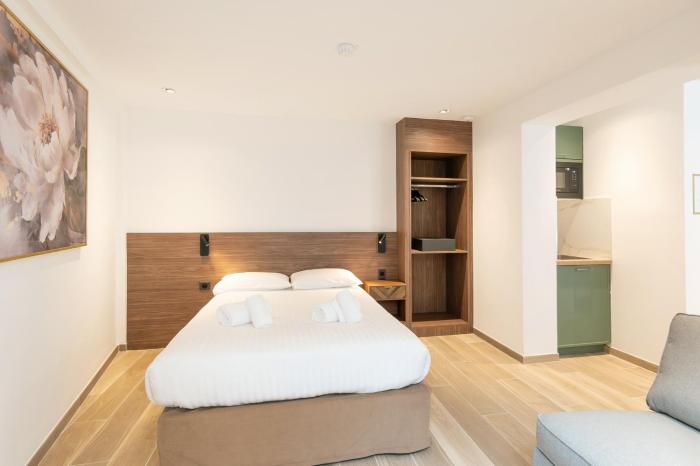 les suites tour eiffel