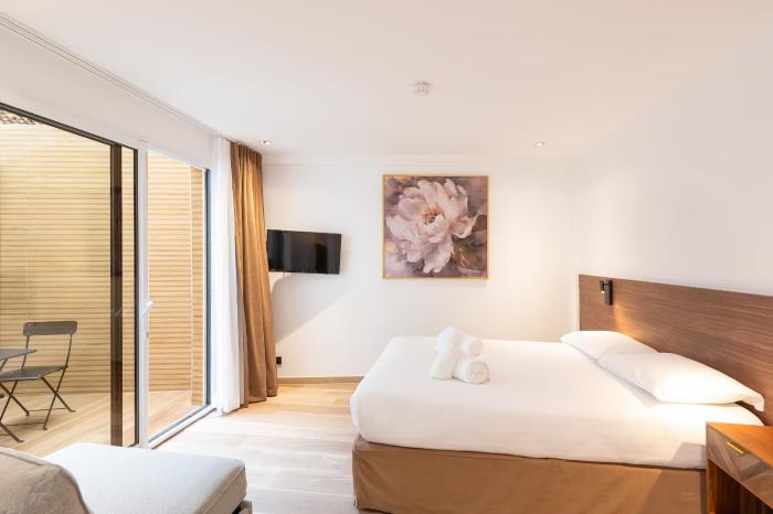 les suites tour eiffel