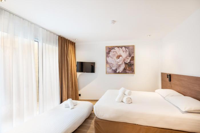 les suites tour eiffel