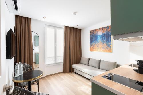 les suites tour eiffel