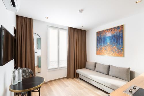les suites tour eiffel