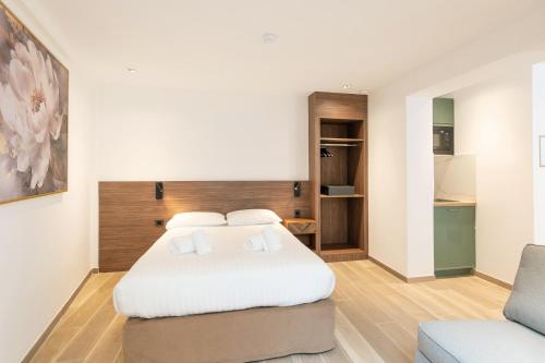 les suites tour eiffel
