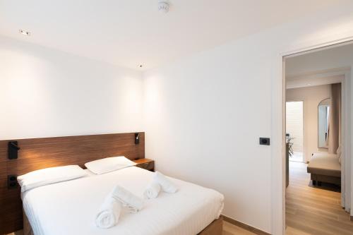 les suites tour eiffel