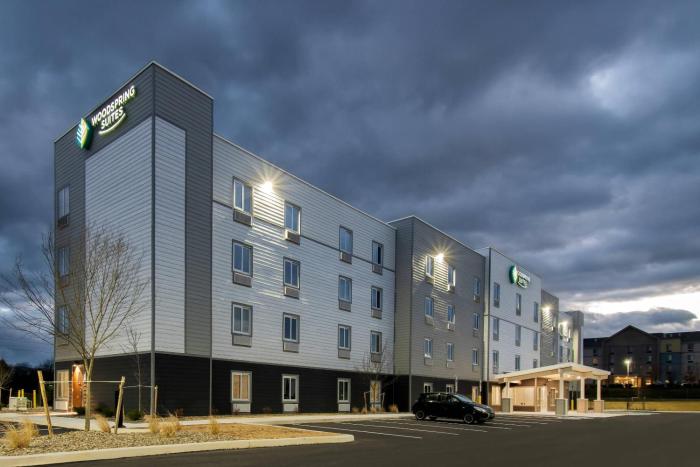 woodspring suites harrisburg carlisle