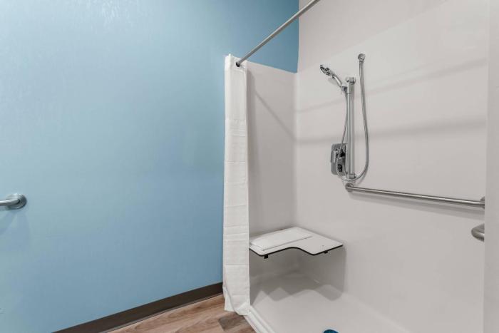 woodspring suites harrisburg carlisle