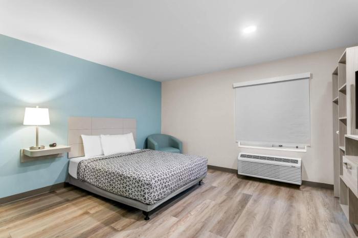 woodspring suites harrisburg carlisle