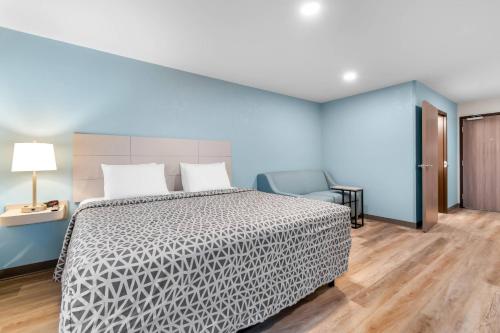 woodspring suites harrisburg carlisle