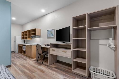 woodspring suites harrisburg carlisle