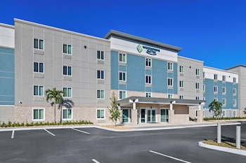 Woodspring Suites Palm Springs – West Palm Beach,,3 star