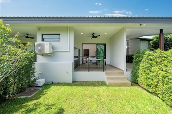 Dc Residence Phuket,,2 star